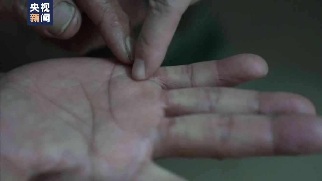 鋼琴搬運(yùn)_鋼琴入門指法教程_鋼琴